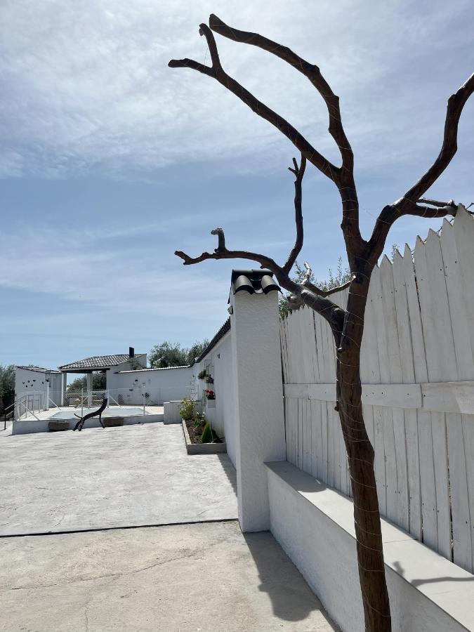 El Gallinero Almoharin Exteriér fotografie